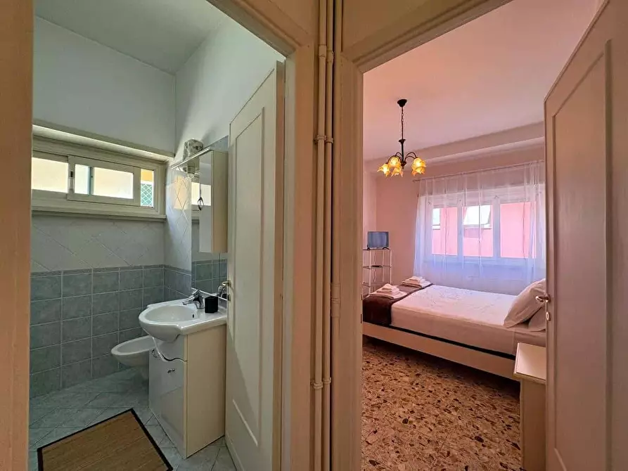 Immagine 5 di Appartamento in affitto  in Via Aurelia338 a Roma