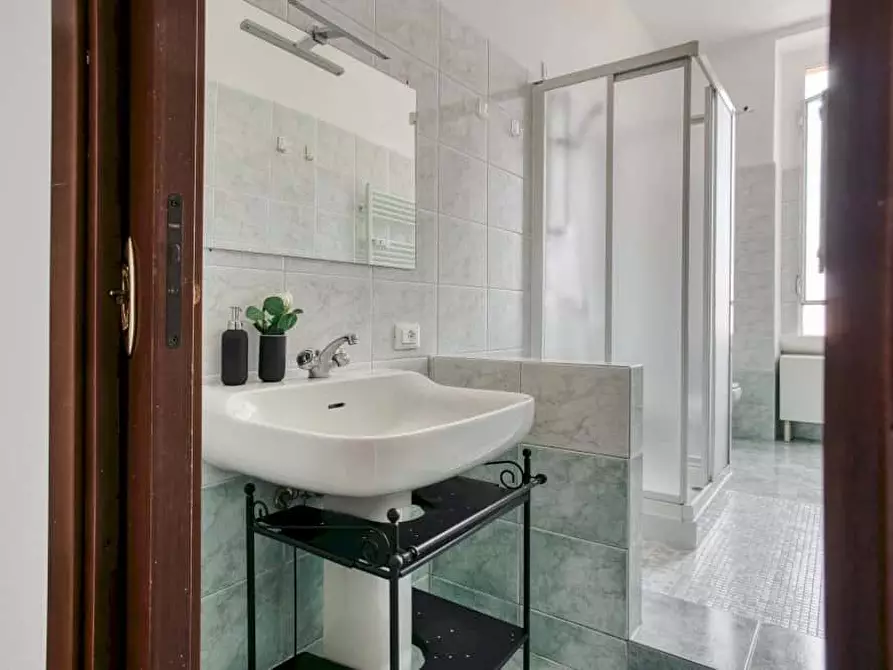 Immagine 15 di Camera in affitto  in Via Pellegrino Rossi14 a Milano