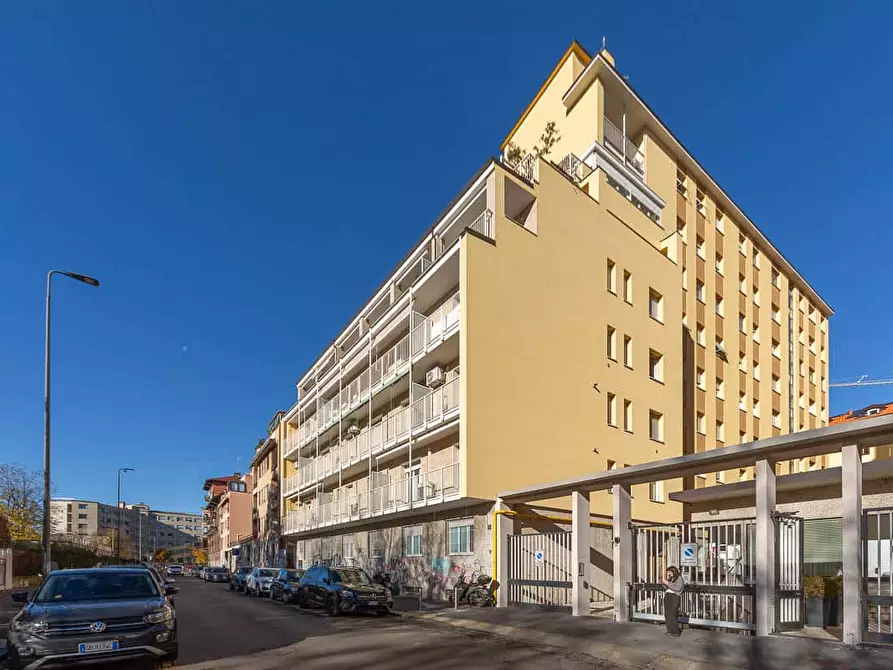 Immagine 56 di Appartamento in affitto  in Via Salasco5 a Milano