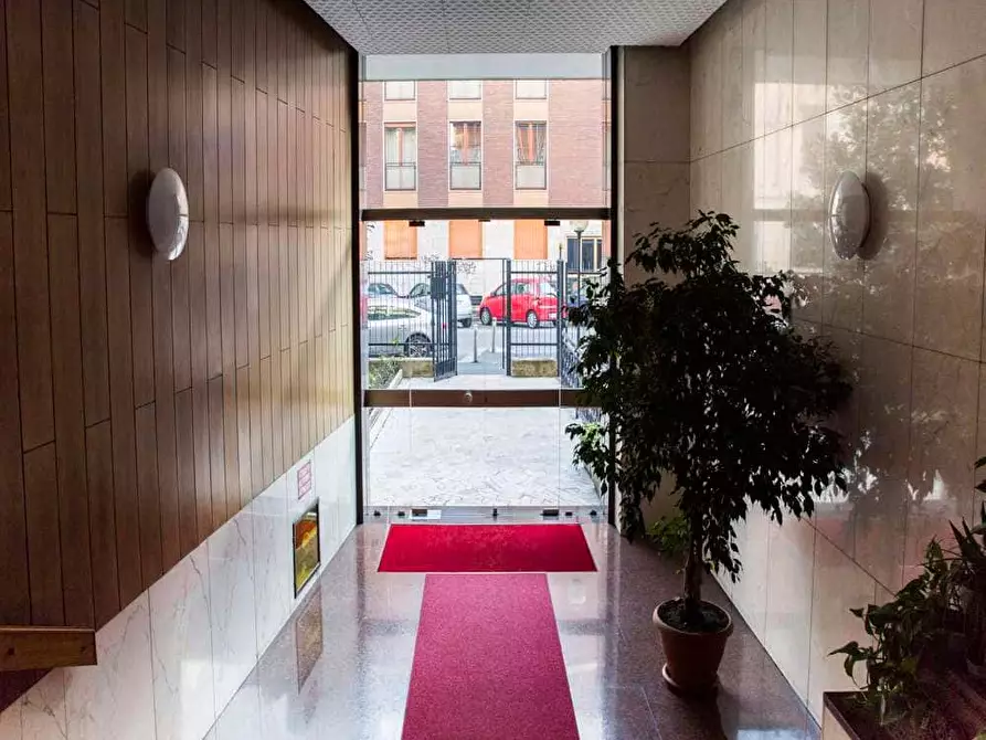 Immagine 48 di Camera in affitto  in Via Francesco Arese12 a Milano