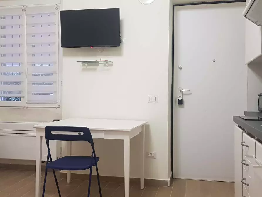 Immagine 5 di Appartamento in affitto  in Via Federico Confalonieri5 a Milano
