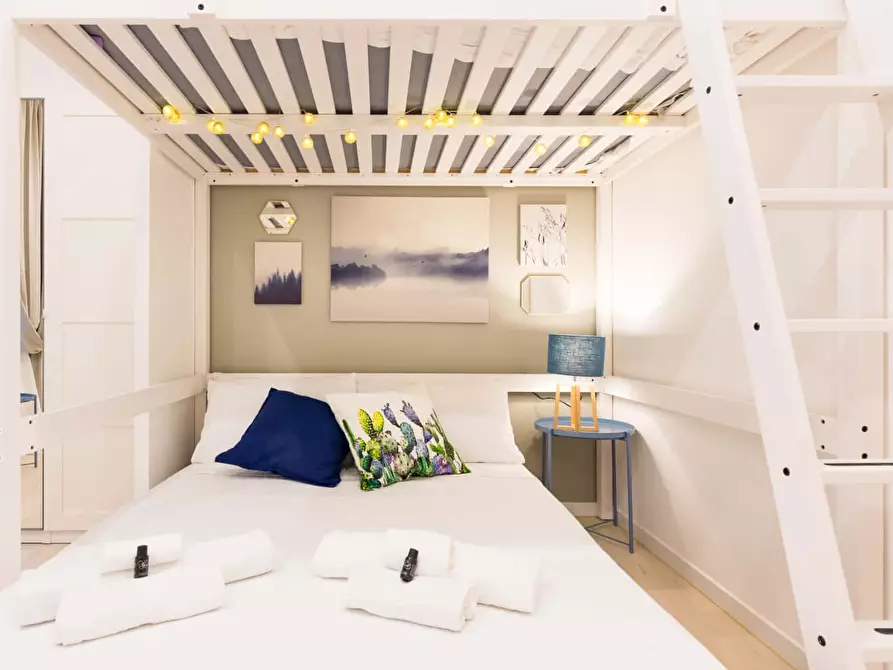 Immagine 37 di Appartamento in affitto  in Via Marco Greppi5 a Milano