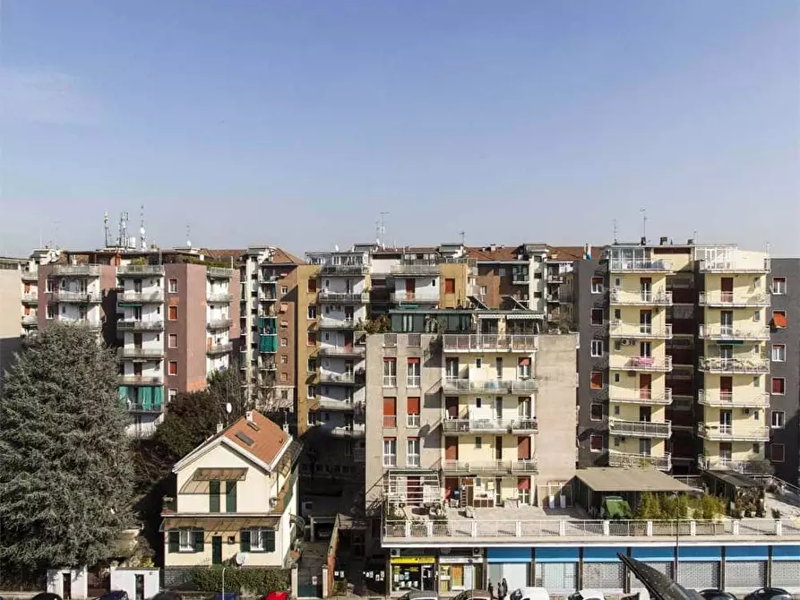 Immagine 13 di Camera in affitto  in Via Pellegrino Rossi80 a Milano