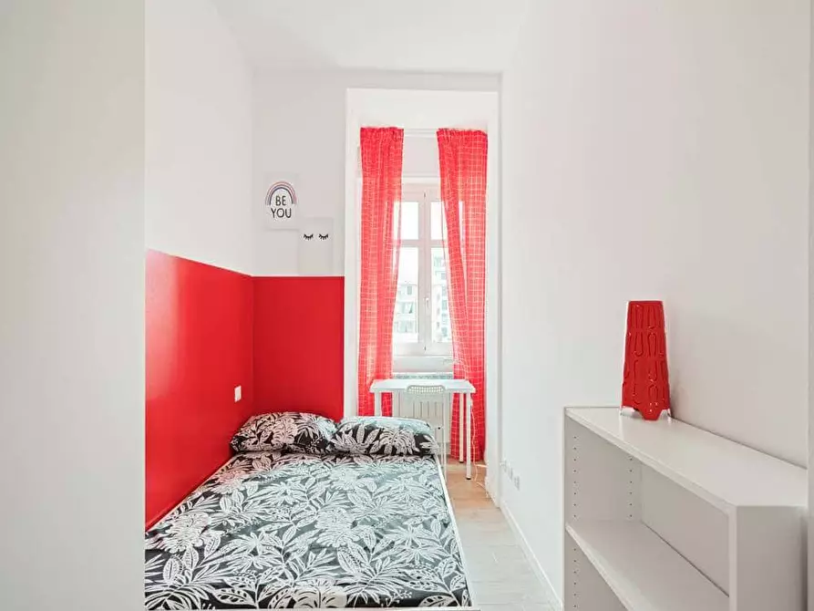 Immagine 3 di Camera in affitto  in Viale Legioni Romane39 a Milano
