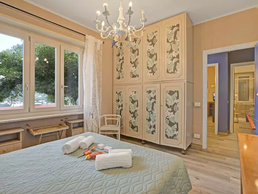Immagine 16 di Appartamento in affitto  in Via Borghetto Santo Spirito4 a Borghetto Santo Spirito