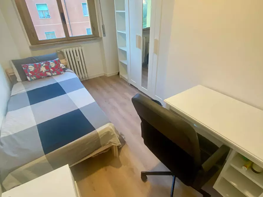 Immagine 1 di Camera in affitto  in Via Cascina Barocco13 a Milano