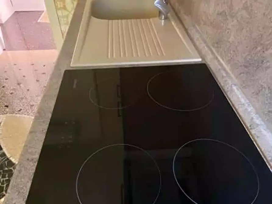 Immagine 2 di Appartamento in affitto  in Via dei Colli13 a Salò
