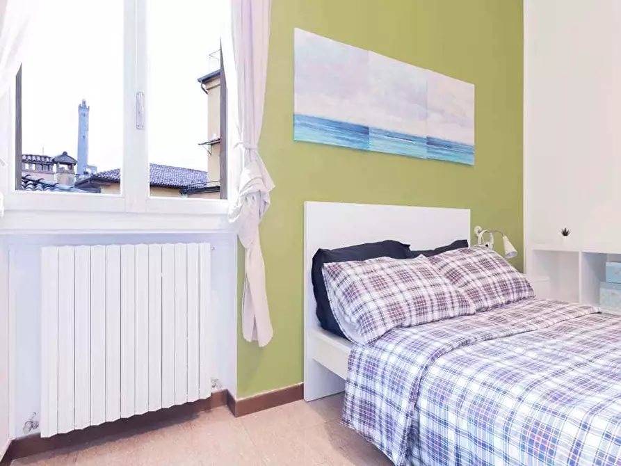 Immagine 2 di Camera in affitto  in Via Marsala28 a Bologna