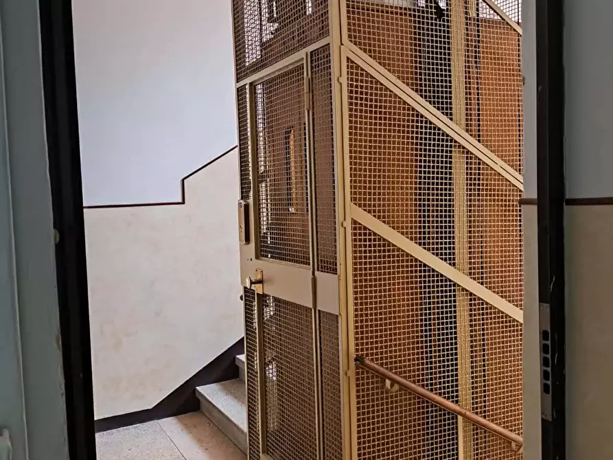 Immagine 132 di Appartamento in affitto  in Via Irnerio9 a Bologna