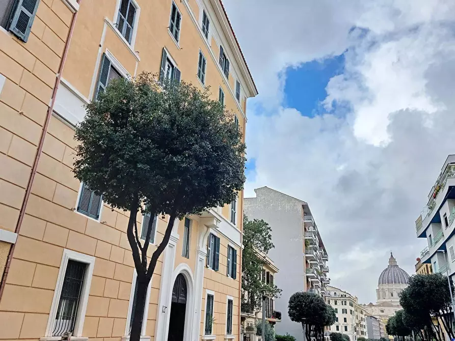 Immagine 22 di Appartamento in affitto  in Via della Stazione di San Pietro a Roma