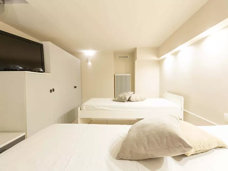 Immagine 20 di Appartamento in affitto  in Via Rovereto5 a Milano