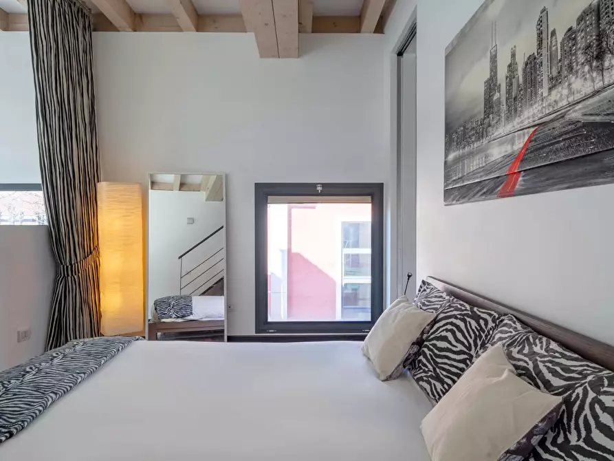 Immagine 43 di Appartamento in affitto  in Via Villapizzone26 a Milano