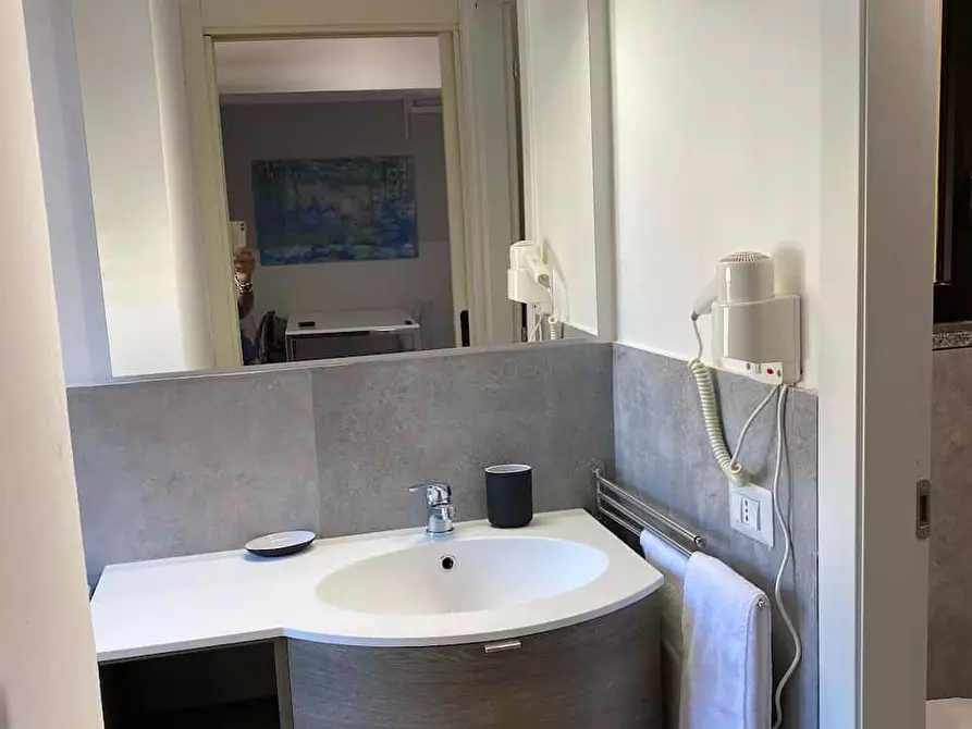 Immagine 9 di Appartamento in affitto  in Via Giacomo Matteotti54 a Rho