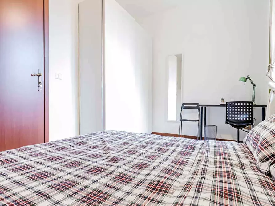 Immagine 4 di Camera in affitto  in Via Marsala28 a Bologna