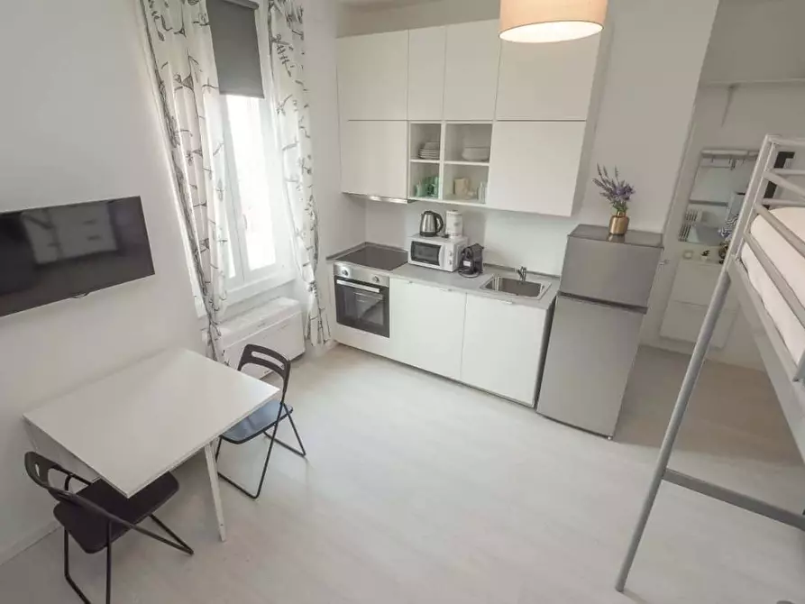 Immagine 9 di Appartamento in affitto  in Via Giulio Carcano19 a Milano