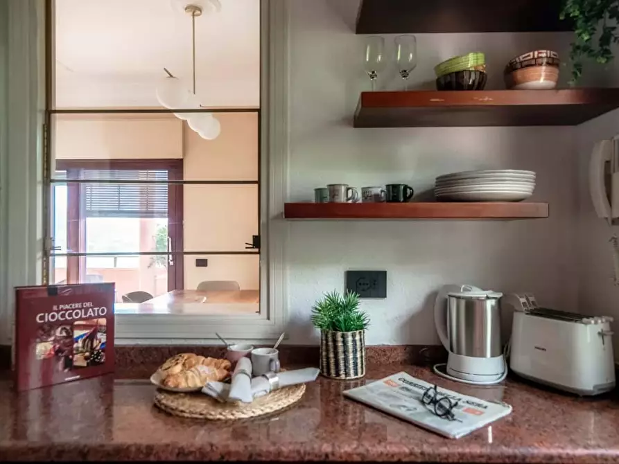 Immagine 21 di Appartamento in affitto  in Via Bellinzona55 a Como