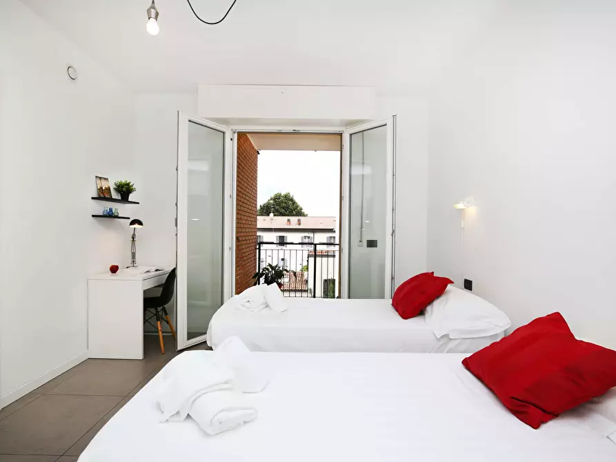 Immagine 1 di Appartamento in affitto  in Via Luigi Mercantini a Milano