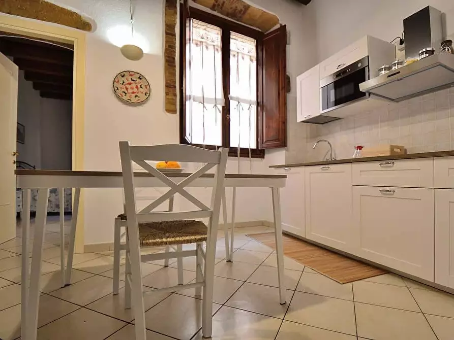 Immagine 1 di Appartamento in affitto  in Via Napoli64 a Cagliari