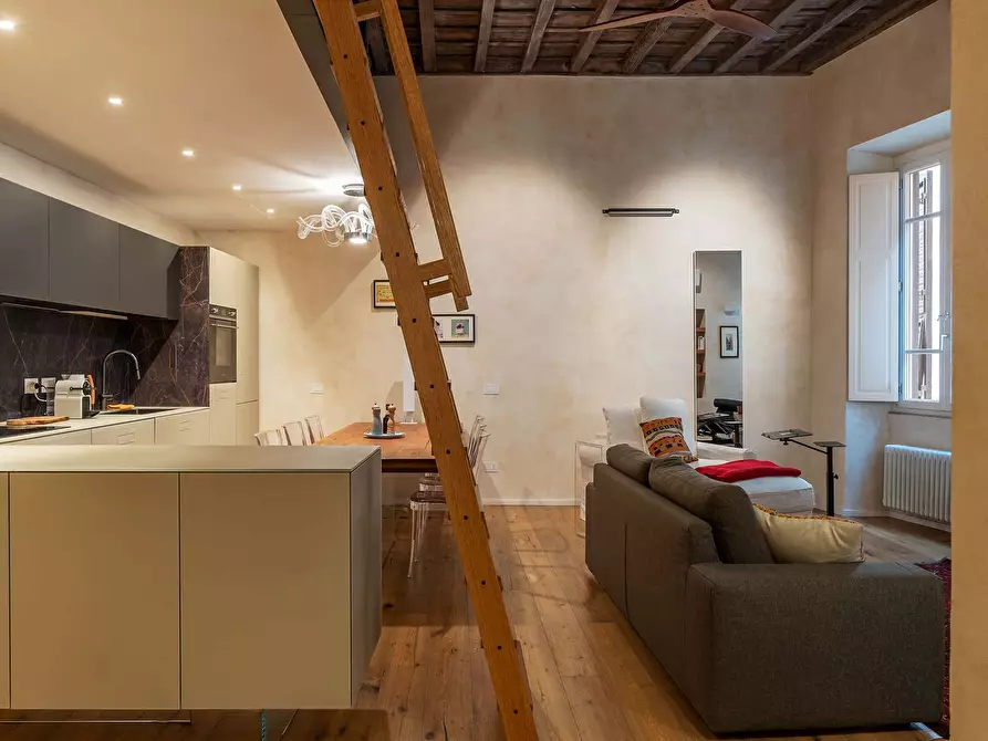 Immagine 25 di Appartamento in affitto  in Vicolo del Divino Amore14 a Roma