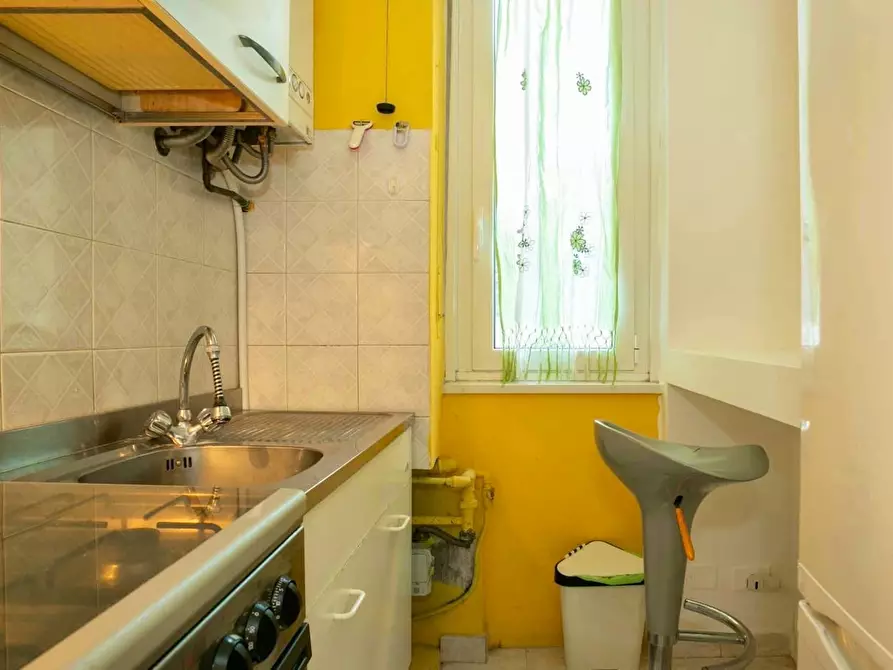 Immagine 9 di Camera in affitto  in Via Ruggero Bonghi a Milano