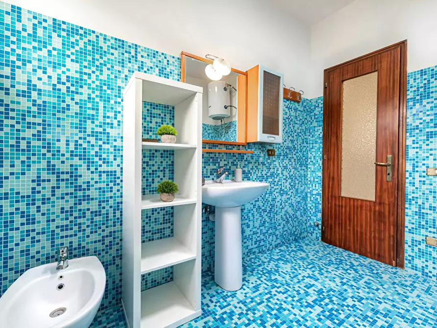 Immagine 10 di Camera in affitto  in Via Cà Magno a Padova