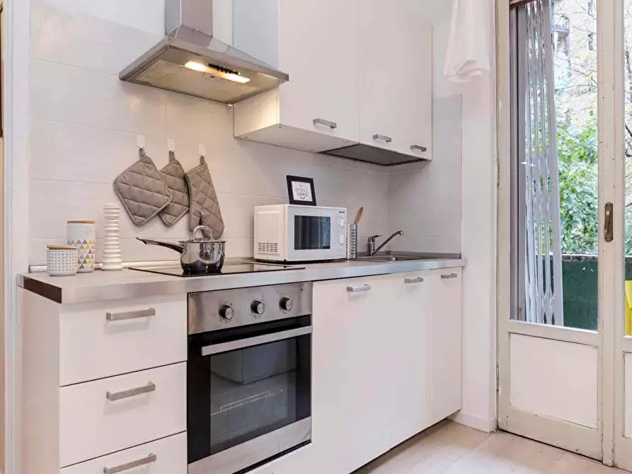 Immagine 24 di Camera in affitto  in Largo Cavalieri di Malta18 a Milano