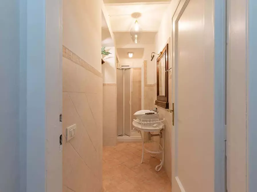 Immagine 9 di Appartamento in affitto  in Via Giovan Battista Niccolini4 a Firenze