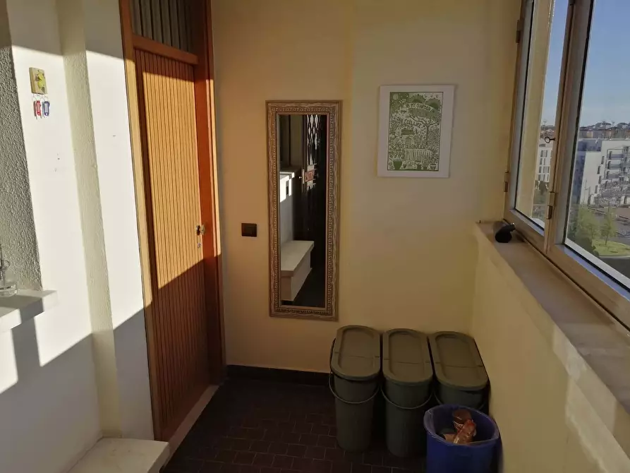 Immagine 5 di Camera in affitto  in Via Benjamin Constant22 a Milano