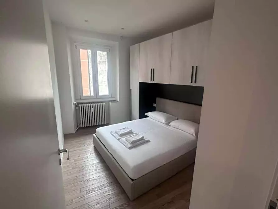 Immagine 2 di Appartamento in affitto  in Via Macedonio Melloni4 a Milano