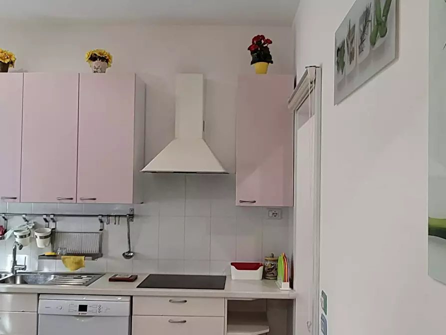 Immagine 11 di Appartamento in affitto  in Via dell'Industria33 a Deruta