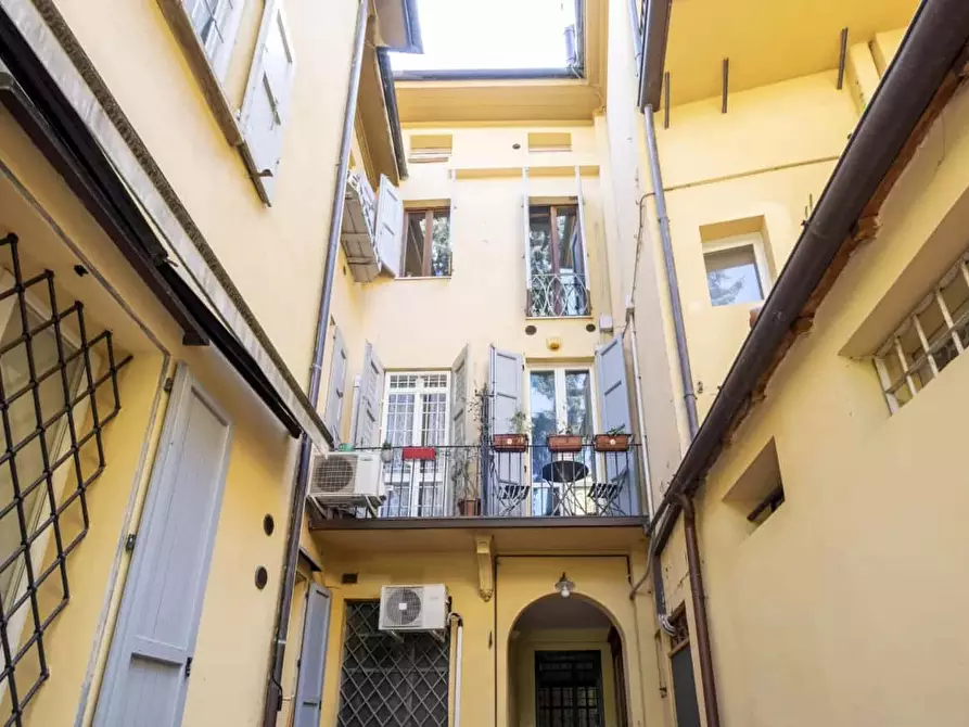 Immagine 21 di Appartamento in affitto  in Via Santo Stefano92 a Bologna