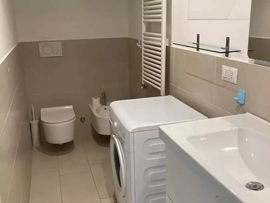 Immagine 11 di Appartamento in affitto  in Via San Gerolamo Emiliani1 a Milano