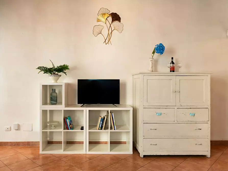 Immagine 10 di Appartamento in affitto  in Via della Vigna Nuova a Firenze