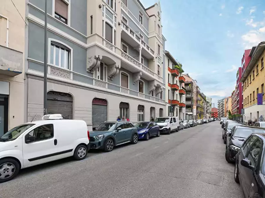 Immagine 39 di Appartamento in affitto  in Via Nino Oxilia13 a Milano