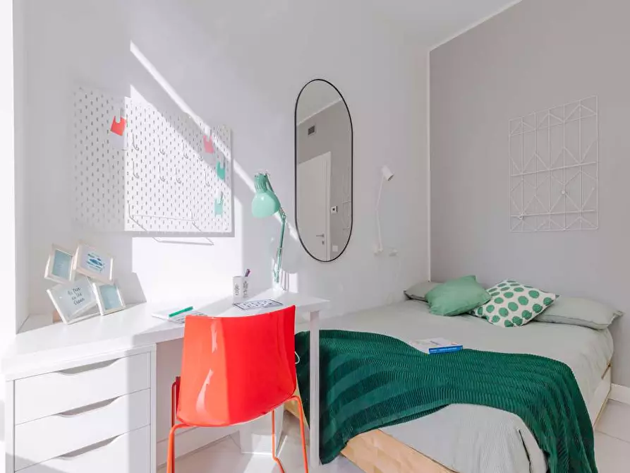 Immagine 6 di Camera in affitto  in Viale Bligny28 a Milano