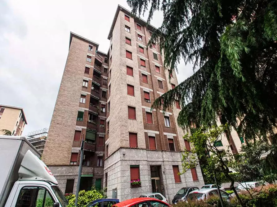 Immagine 8 di Camera in affitto  in Via Salvatore Barzilai9 a Milano