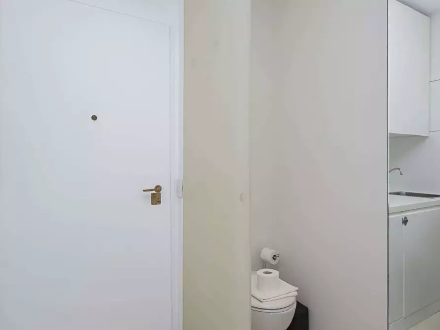 Immagine 11 di Appartamento in affitto  in Via Marghera18 a Milano