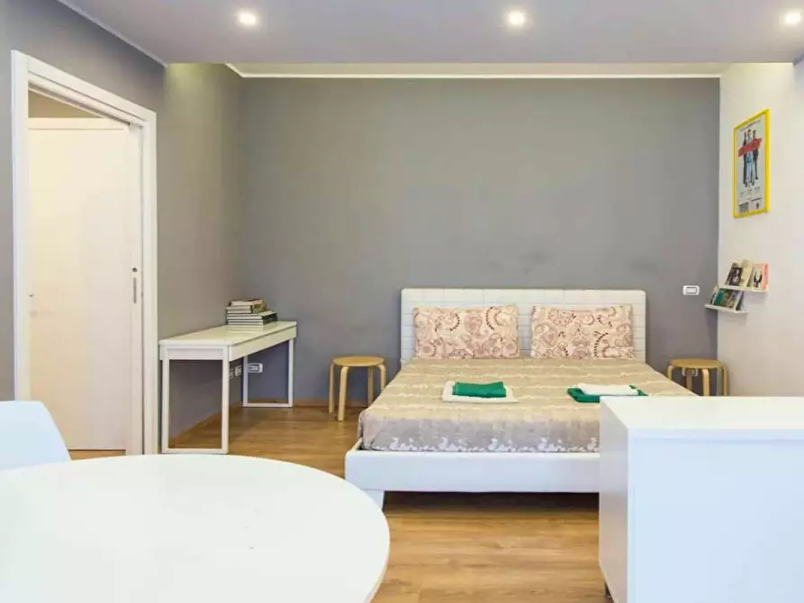 Immagine 12 di Appartamento in affitto  in Via Tommaso Gulli36 a Milano