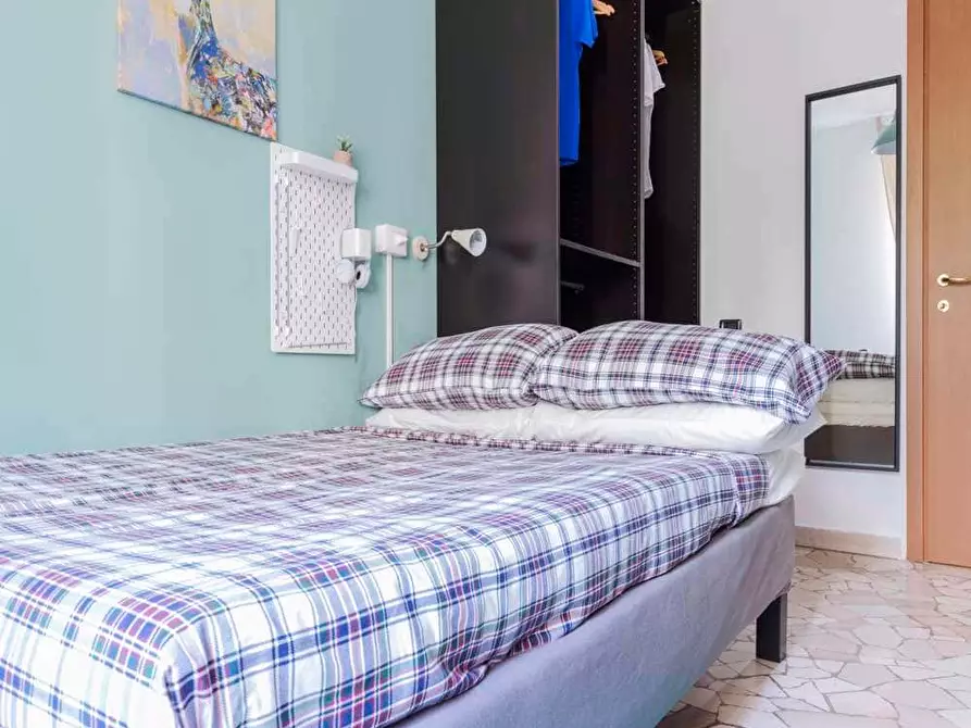 Immagine 5 di Camera in affitto  in Via Pisanello8 a Milano