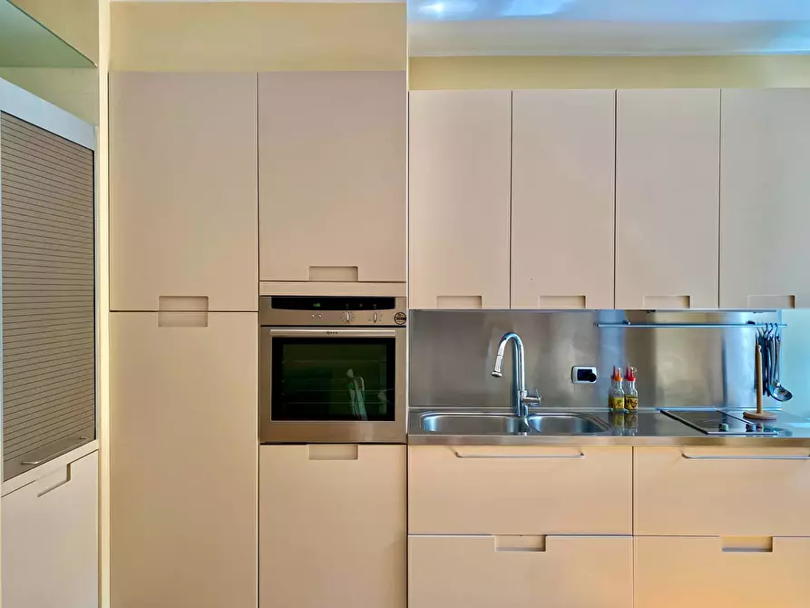 Immagine 17 di Appartamento in affitto  in Via Guglielmo Ciardi3 a Milano