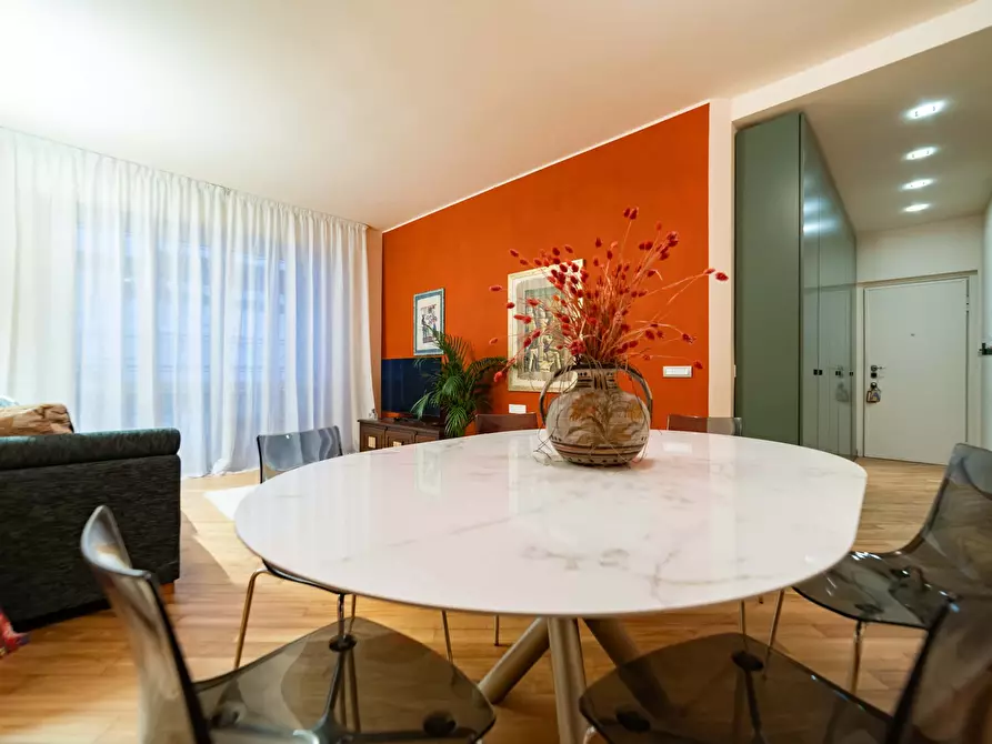 Immagine 1 di Appartamento in affitto  in Via Luigi Canonica59 a Milano