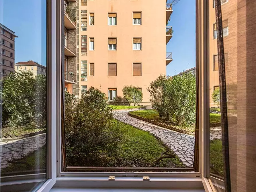 Immagine 4 di Camera in affitto  in Via Monte Ceneri78 a Milano