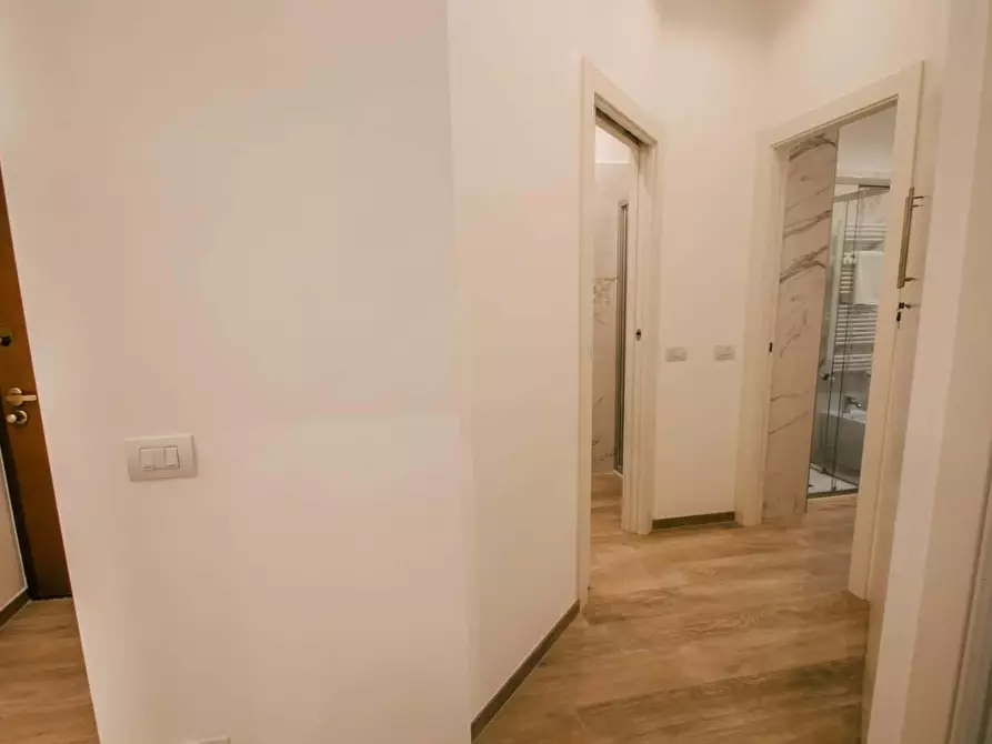Immagine 18 di Camera in affitto  in Via Ennio19/1 a Milano