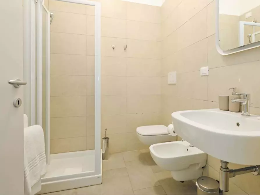 Immagine 12 di Appartamento in affitto  in Via Adda11 a Milano