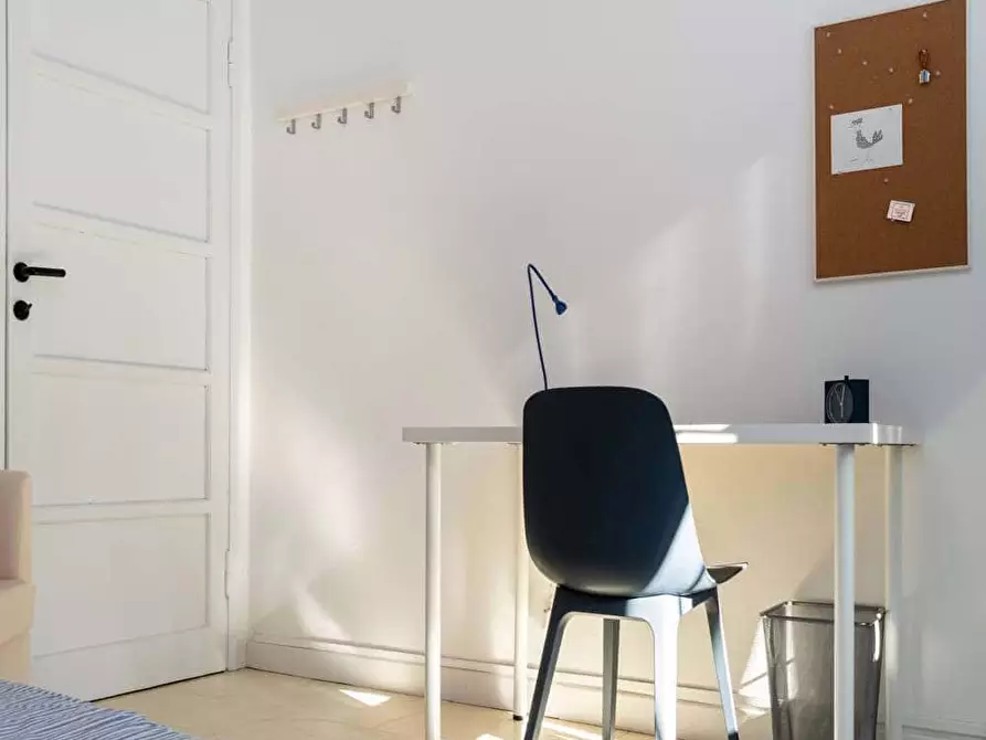 Immagine 6 di Camera in affitto  in Via Giuseppe Regaldi17 a Milano