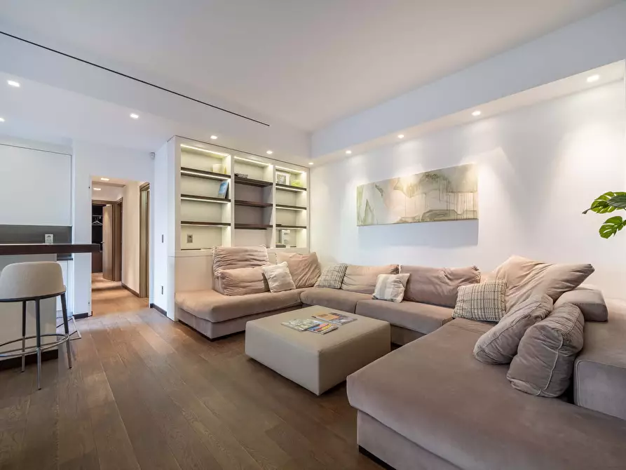 Immagine 11 di Appartamento in affitto  in Via Borgonuovo4 a Milano