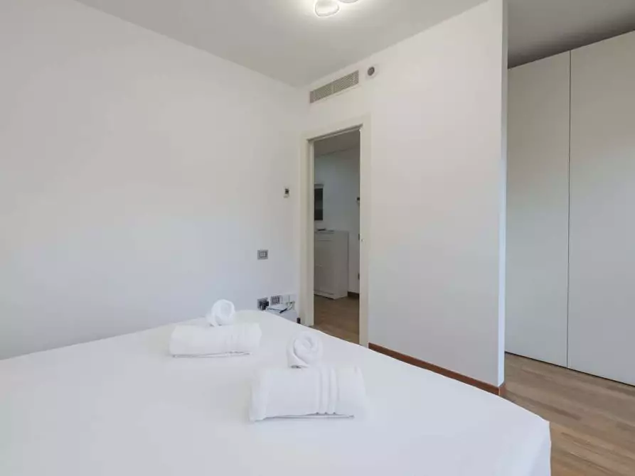 Immagine 25 di Appartamento in affitto  in Via Lodovico Muratori9 a Milano