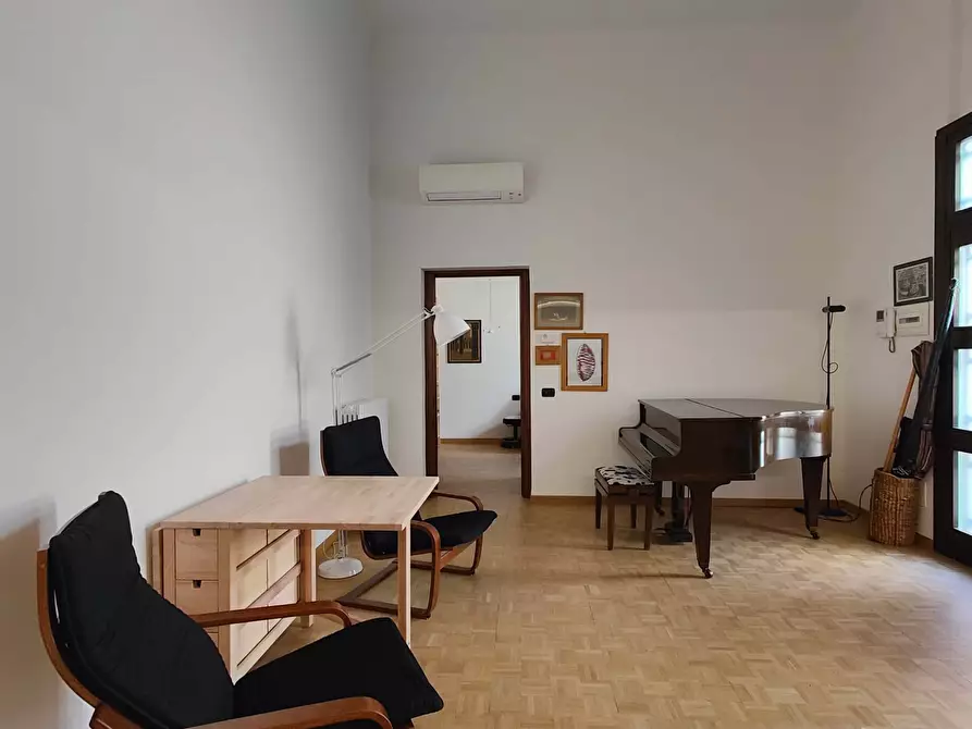 Immagine 4 di Appartamento in affitto  in Via Luigi Settembrini60 a Milano