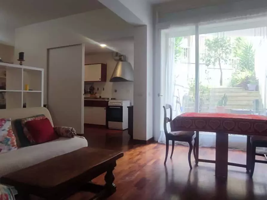 Immagine 6 di Appartamento in affitto  in Via San Pio V126 a Roma