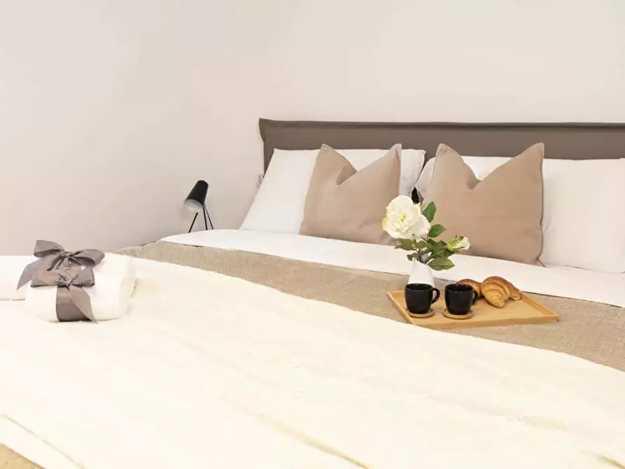 Immagine 2 di Appartamento in affitto  in Via Cicco Simonetta7 a Milano